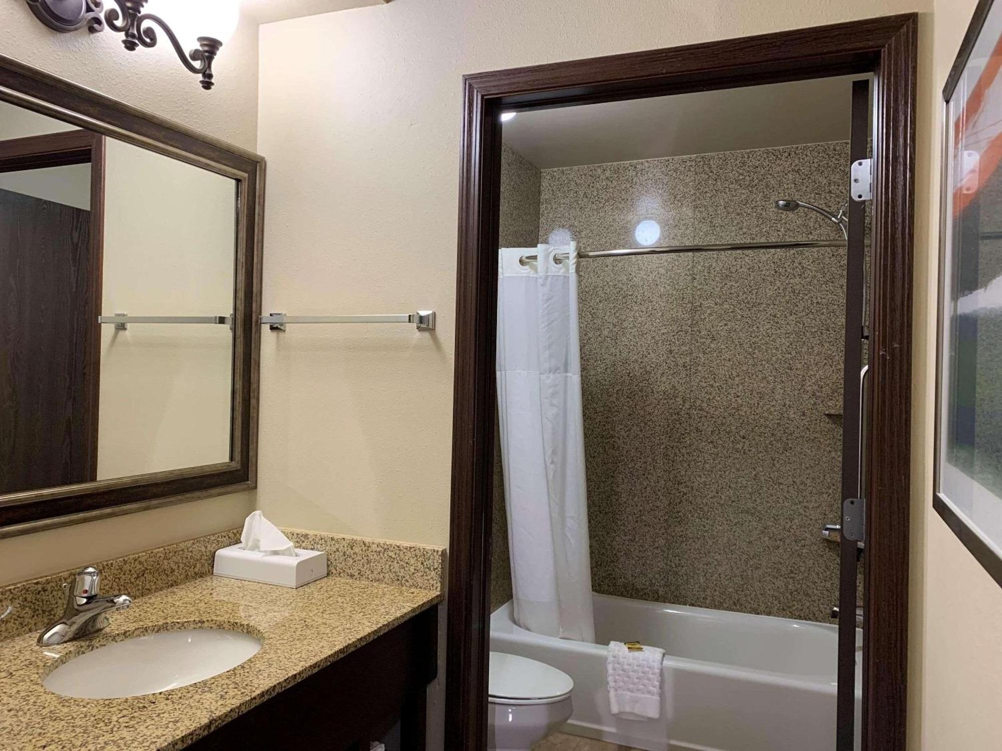 Radisson Hotel River Falls מראה חיצוני תמונה