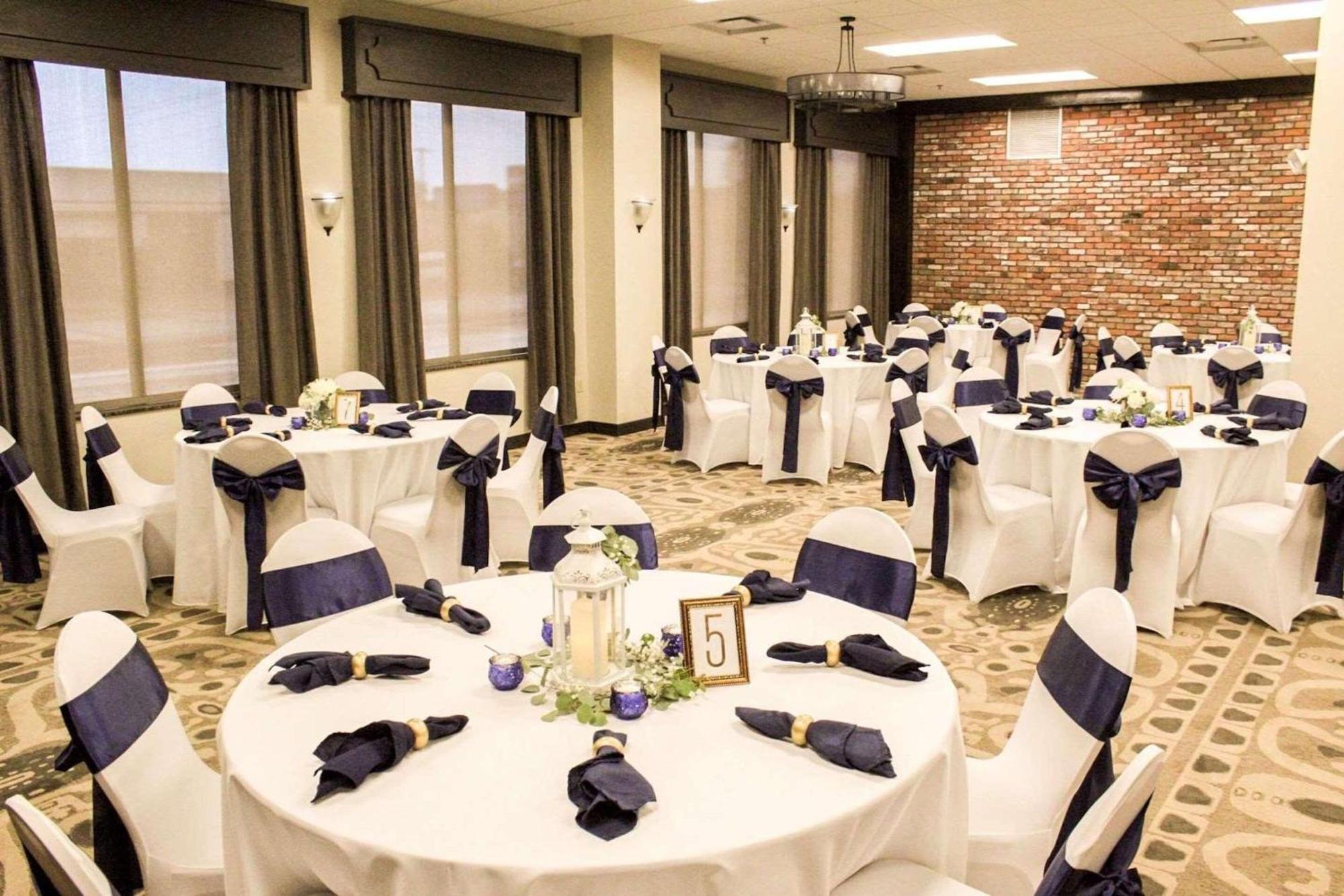 Radisson Hotel River Falls מראה חיצוני תמונה